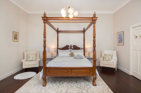 Historic Oakhill House Entire Estate - Accommodation Resorts 1