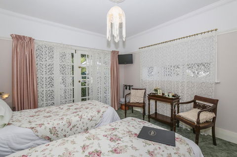 Rosebridge House Bed & Breakfast Adult Retreat - Accommodation Resorts 18