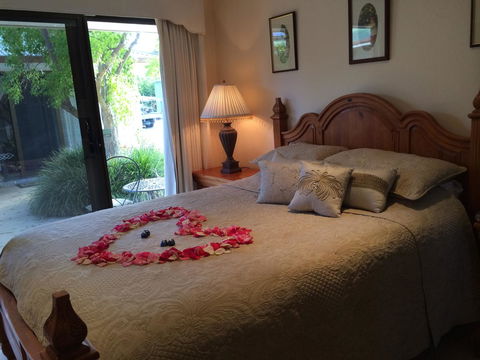 Nivalis Bed And Breakfast - Accommodation Resorts 2