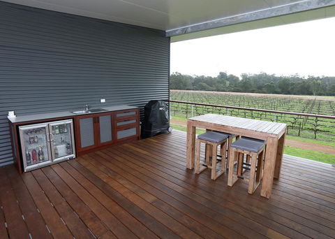 Lot113 Vineyard Accommodation - Accommodation Resorts 7
