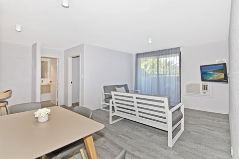 Atrium Hotel Mandurah - Accommodation Resorts 25