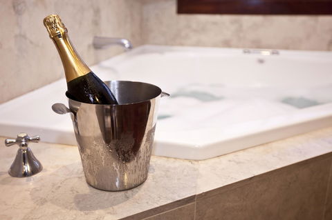 Caves House Hotel & Apartments Yallingup - Accommodation Resorts 1