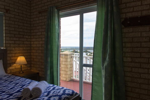 Baywatch Retreat Augusta - Accommodation Resorts 7