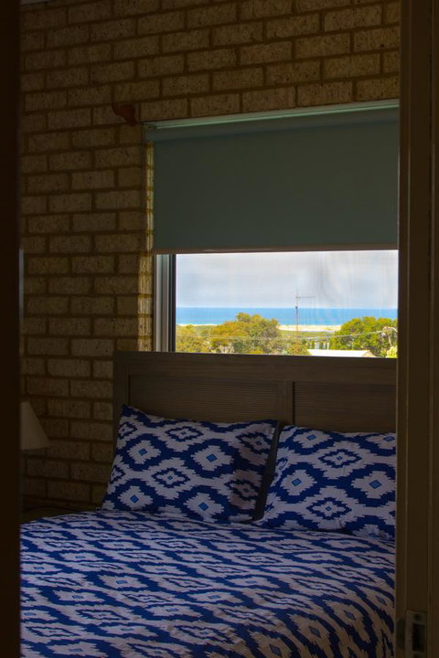 Baywatch Retreat Augusta - Accommodation Resorts 10