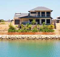 27 Corella Court - Exquisite Marina Home With a Pool and Wi-Fi - Accommodation Resorts