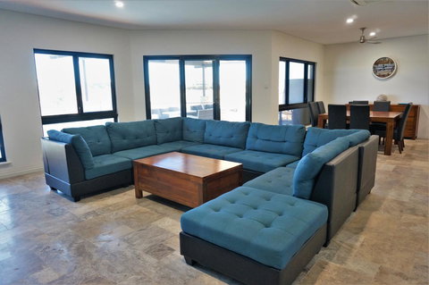 27 Corella Court - Accommodation Resorts 7