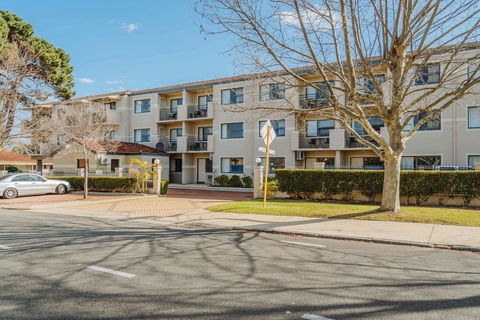 Canning Bridge Auto Lodge - Accommodation Resorts 18