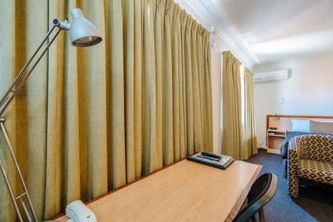 Canning Bridge Auto Lodge - Accommodation Resorts 35