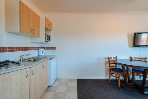 Canning Bridge Auto Lodge - Accommodation Resorts 38