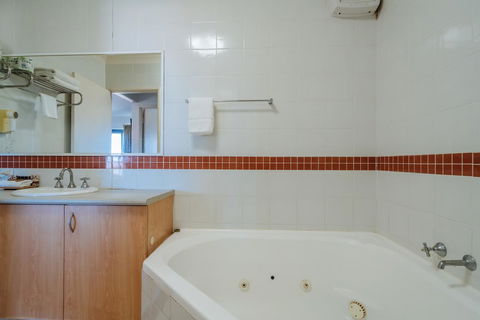 Canning Bridge Auto Lodge - Accommodation Resorts 40