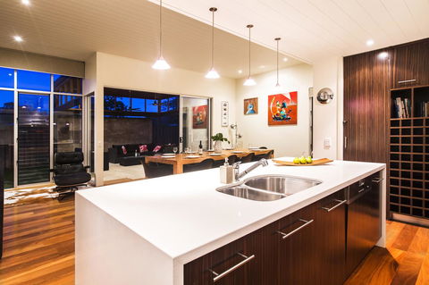 Arthouse - Accommodation Resorts 9