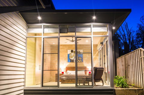 Arthouse - Accommodation Resorts 13