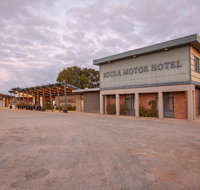 EUCLA MOTOR HOTEL - Accommodation Resorts
