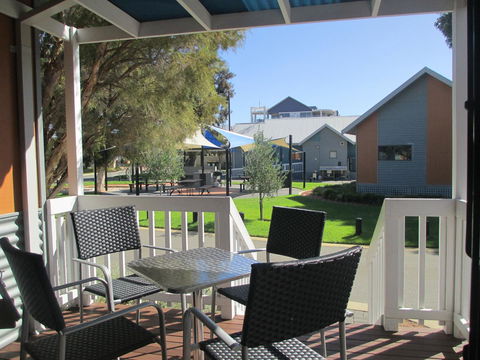 Mandurah Ocean Marina Chalets - Accommodation Resorts 40