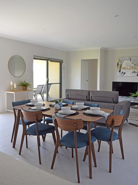 The Kingsleyâ€™s Place â€“ Piara Waters - Accommodation Resorts 1