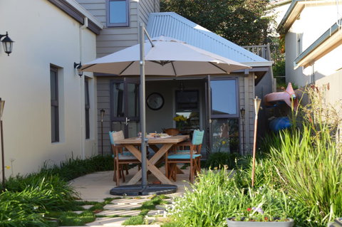 Rowley House - Accommodation Resorts 7