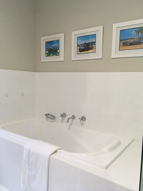 Rowley House - Accommodation Resorts 1