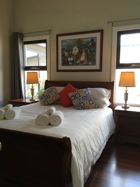 Rowley House - Accommodation Resorts 6