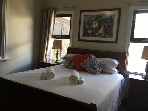 Rowley House - Accommodation Resorts 15