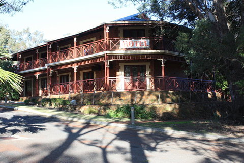 Heritage Country Motel - Accommodation Resorts 34