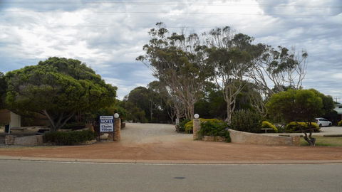 Hopetoun Motel & Chalet Village - Accommodation Resorts 12