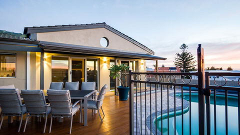 Mullaloo B & B - Accommodation Resorts 11