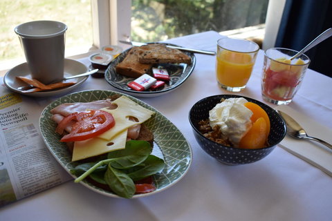 Comfort Inn Devonport - Accommodation Resorts 24