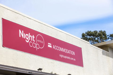 Nightcap At Carlyle Hotel - Accommodation Resorts 27
