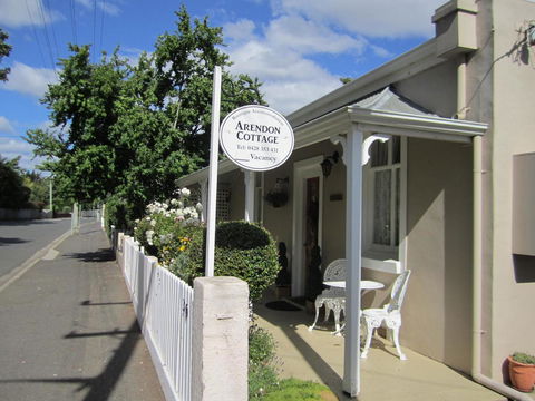 Arendon Cottage - Accommodation Resorts 2