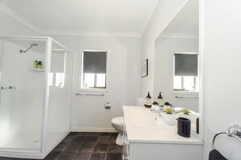 Bircoo Cottage Beach And Golf Getaway - Accommodation Resorts 9