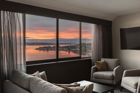 Wrest Point - Accommodation Resorts 7