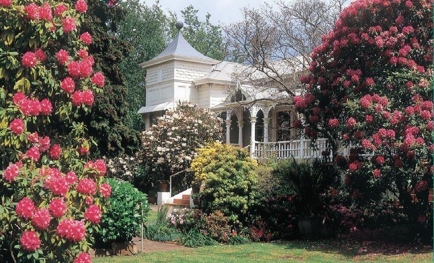 Kamona TAS Accommodation Resorts