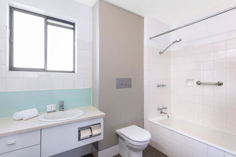 Best Western Plus Launceston - Accommodation Resorts 12
