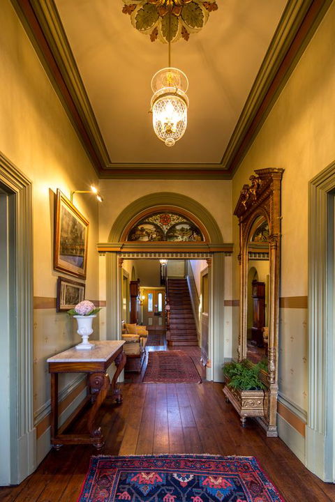 The Corinda Collection - Accommodation Resorts 9