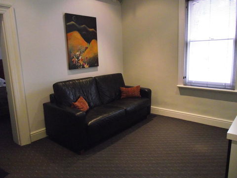 Auldington Hotel - Accommodation Resorts 34