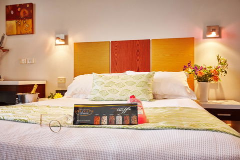 Auldington Hotel - Accommodation Resorts 2