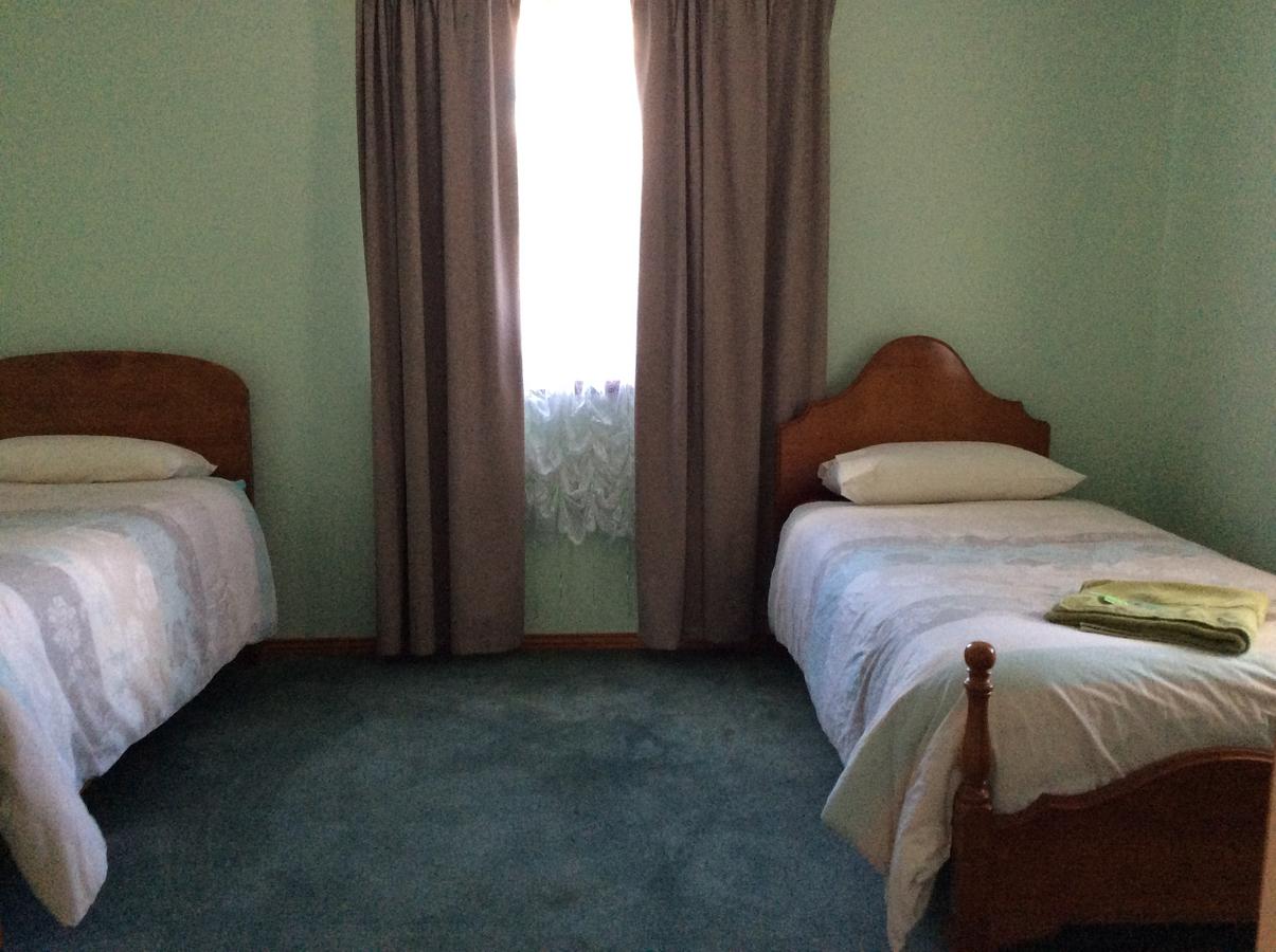  Accommodation Resorts