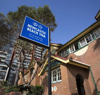 Newcastle Beach YHA - Accommodation Resorts