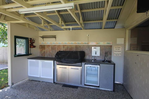 NORTH HEAVEN STATION 28 Alma St, North Haven - Accommodation Resorts 3