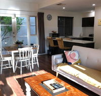 Norwood Townhouse City Fringe - Accommodation Resorts