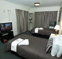 O'Sheas Windsor Hotel - Accommodation Resorts