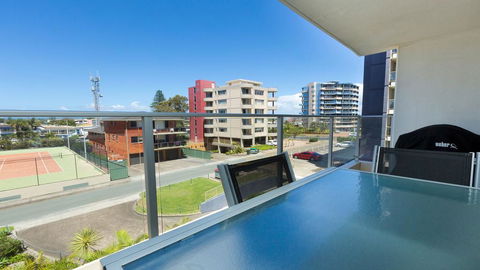 Oceanic 10 -On Forster Main Beach! - Accommodation Resorts 3