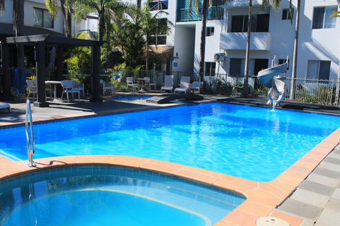 Oceanside Hawks Nest - Accommodation Resorts 0