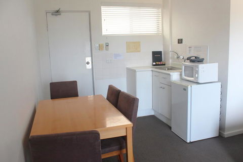 Oceanside Hawks Nest - Accommodation Resorts 2
