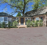 Old Bank Stables - 3 night weekends for price of 2 - Accommodation Resorts