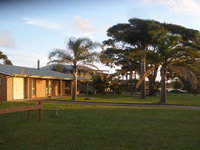 Ourimbah - across from the local rock pools