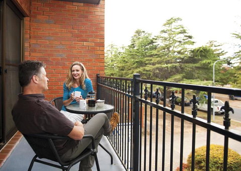 Oxley Court Serviced Apartments - Accommodation Resorts 0