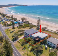 Pacifica 2 - Opposite the beach at Brooms Head - Accommodation Resorts