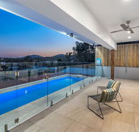 Panoramic Views Villa Birdwood Terrace 4 Bedroms - Toowong - Accommodation Resorts