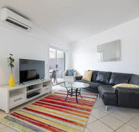 Peaceful 1 Bedroom Apartment with Parking - Accommodation Resorts